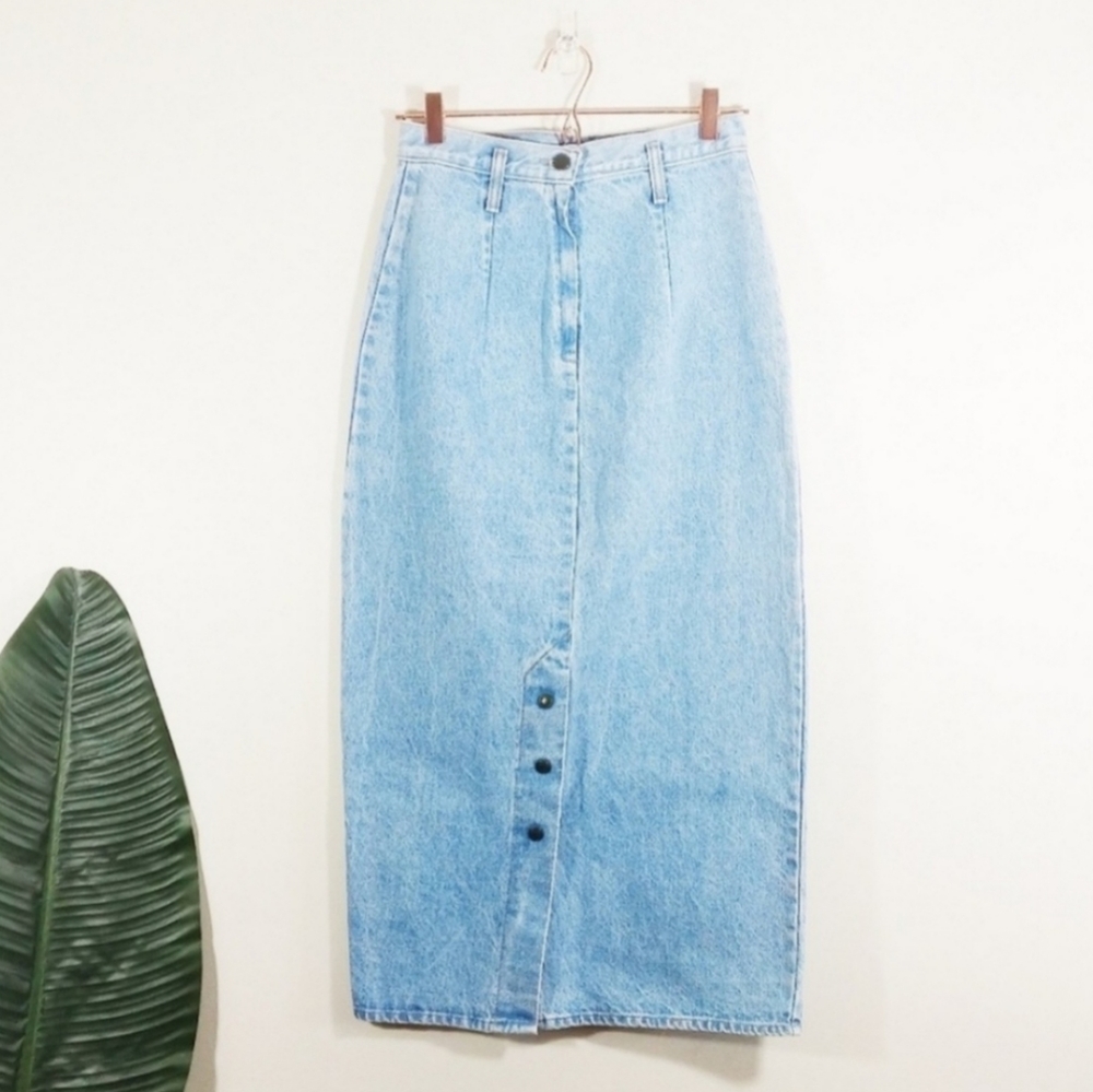 Tall high waisted skirt